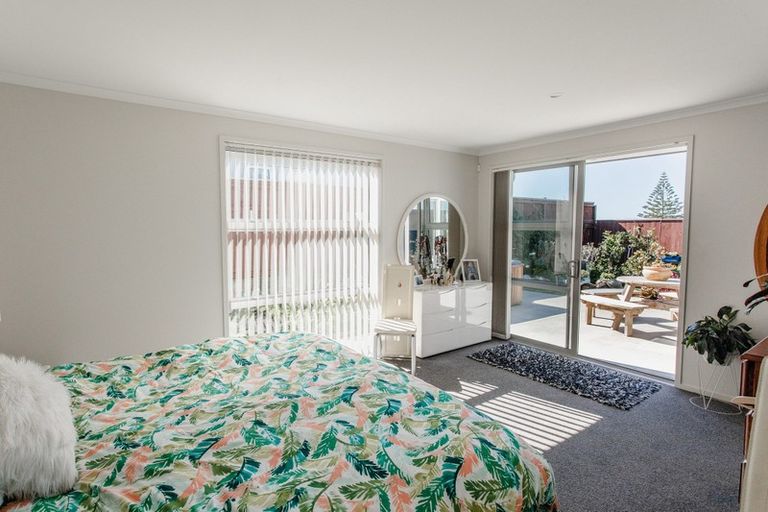 Photo of property in 53 Omega Place, Coastlands, Whakatane, 3120
