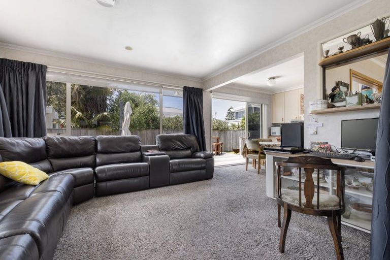 Photo of property in 35 Muricata Avenue, Mount Maunganui, 3116
