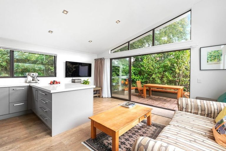 Photo of property in 1/55 Mere Road, Taupo, 3330