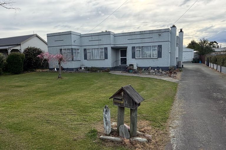 Photo of property in 108 Shearman Street, Waimate, 7924