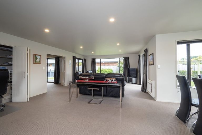 Photo of property in 17 Farm Road, Allenton, Ashburton, 7700