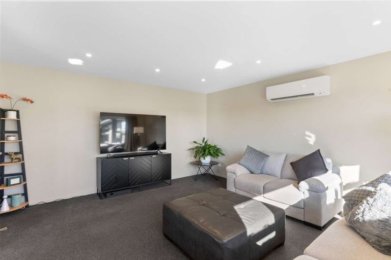 Photo of property in 7 Seaward Street, Pegasus, 7612