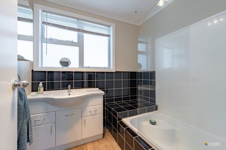 Photo of property in 2a Mcbain Grove, Avalon, Lower Hutt, 5011