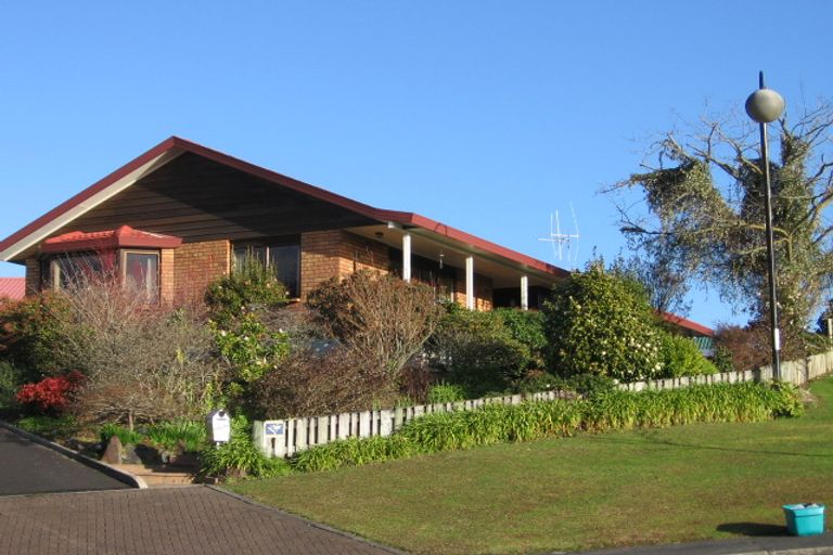 Photo of property in 9 Sunny Dale, Western Heights, Hamilton, 3200