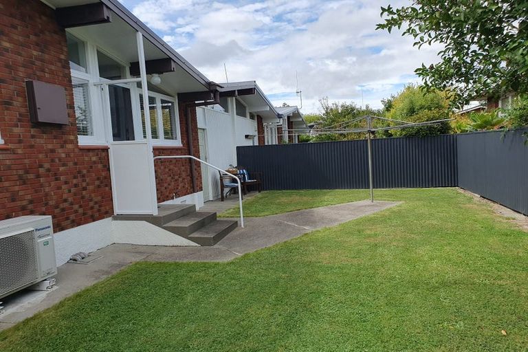 Photo of property in 2 Drury Street, Cloverlea, Palmerston North, 4412