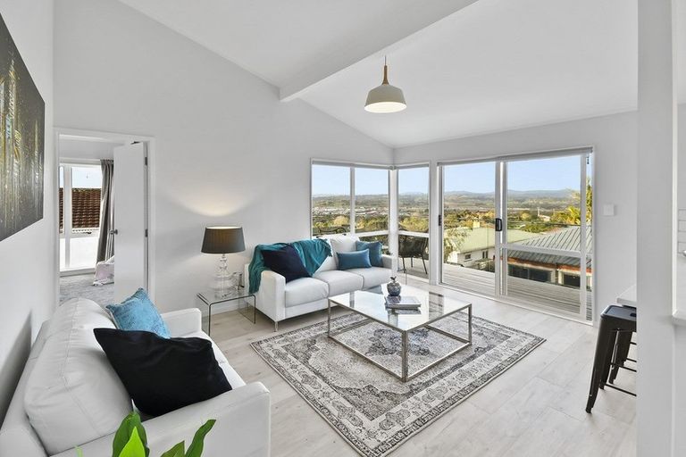 Photo of property in 1 Tremen Place, Pukekohe, 2120