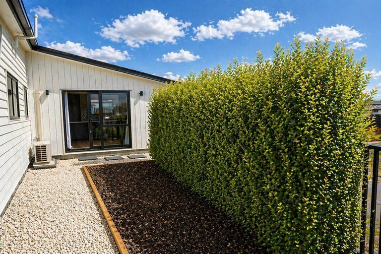 Photo of property in 4a Enchantment Lane, Karaka, Papakura, 2113