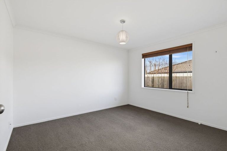 Photo of property in 46 Riverside Drive, Waiuku, 2123