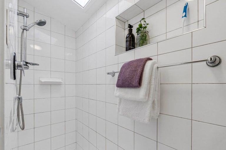 Photo of property in 1/14 Trident Place, Shelly Park, Auckland, 2014