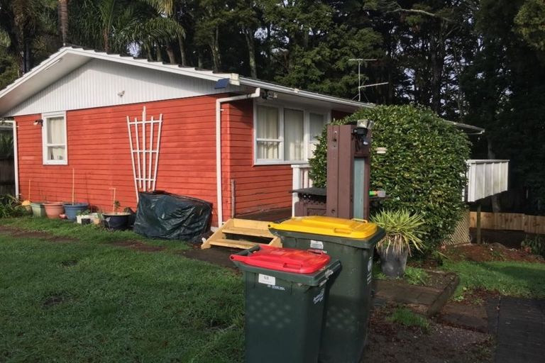 Photo of property in 53 Lawrence Crescent, Hillpark, Auckland, 2102