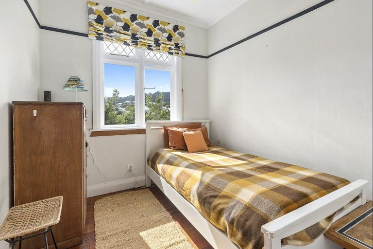 Photo of property in 16 Akatea Street, Berhampore, Wellington, 6023