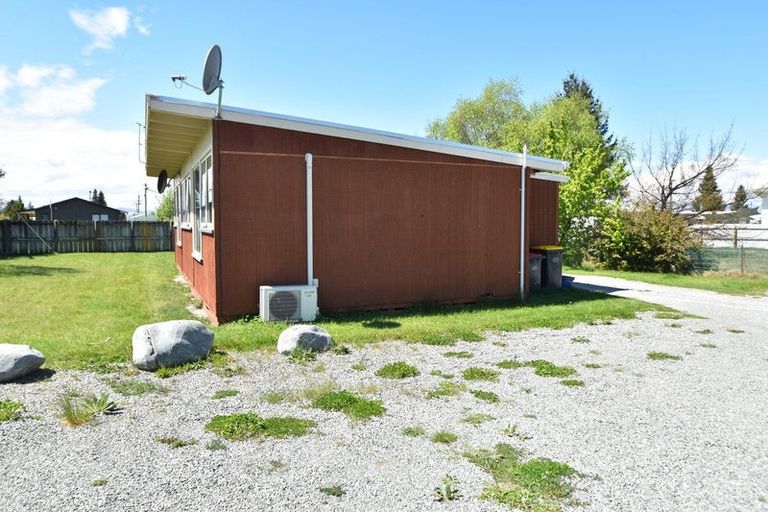 Photo of property in 15 Totara Drive, Twizel, 7901