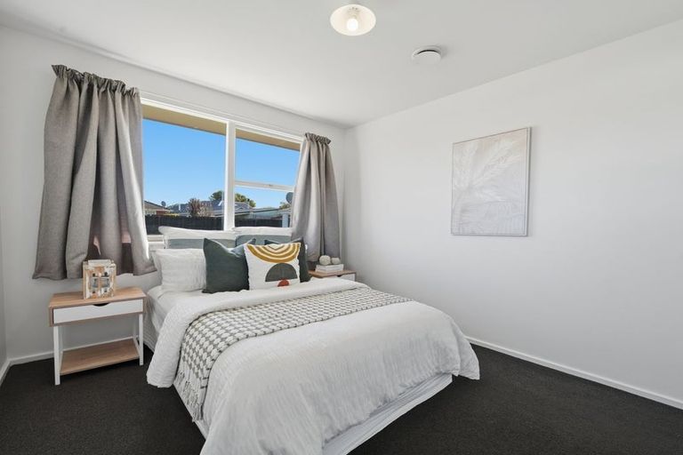 Photo of property in 5 Shamrock Place, Halswell, Christchurch, 8025