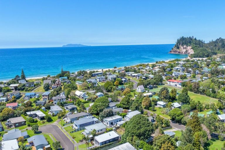 Photo of property in 8 Mako Avenue, Whiritoa, Whangamata, 3691