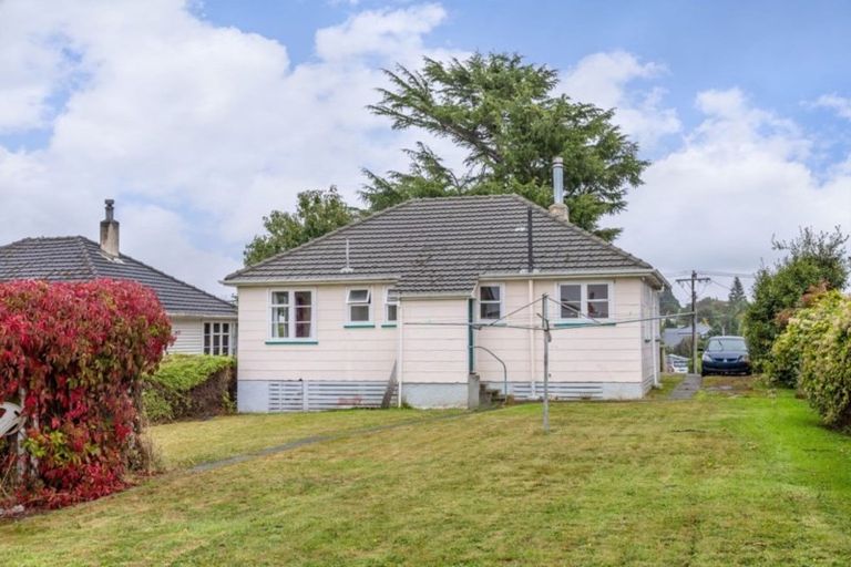 Photo of property in 10 Stamford Place, Lansdowne, Masterton, 5810