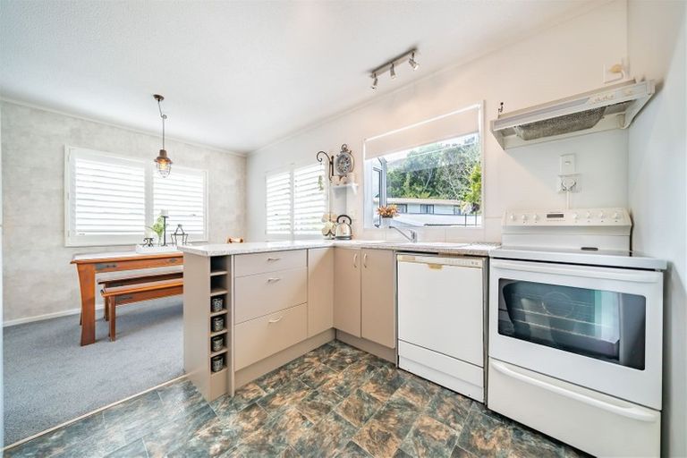 Photo of property in 89 Field Street, Silverstream, Upper Hutt, 5019