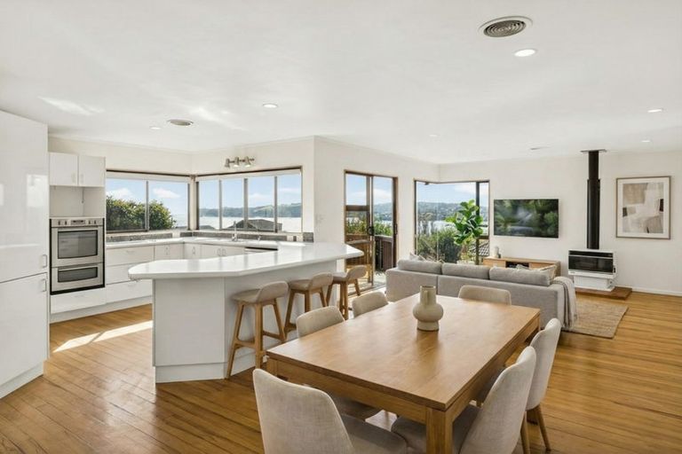 Photo of property in 31 Shuttleworth Place, Manly, Whangaparaoa, 0930