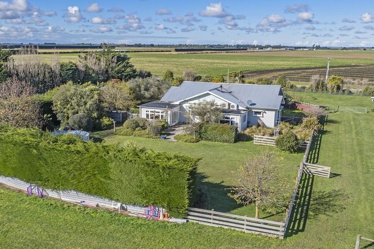 Photo of property in 112 Irvines Road, Dunsandel, Leeston, 7682