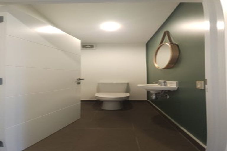 Photo of property in 3/20 Old Red Barn Road, Halswell, Christchurch, 8025