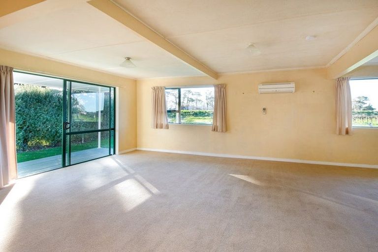 Photo of property in 2 Swamp Road, Dillons Point, Blenheim, 7273