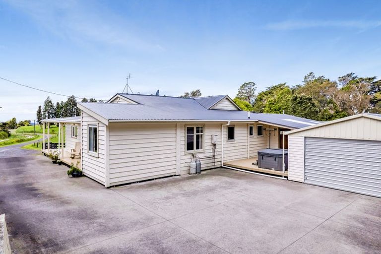 Photo of property in 443 Albert Road, Korito, New Plymouth, 4371