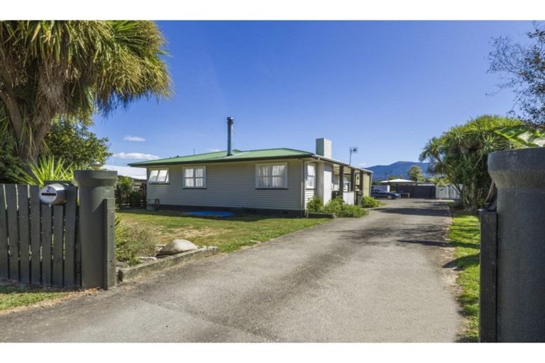 Photo of property in 2 Talbot Street, Motueka, 7120
