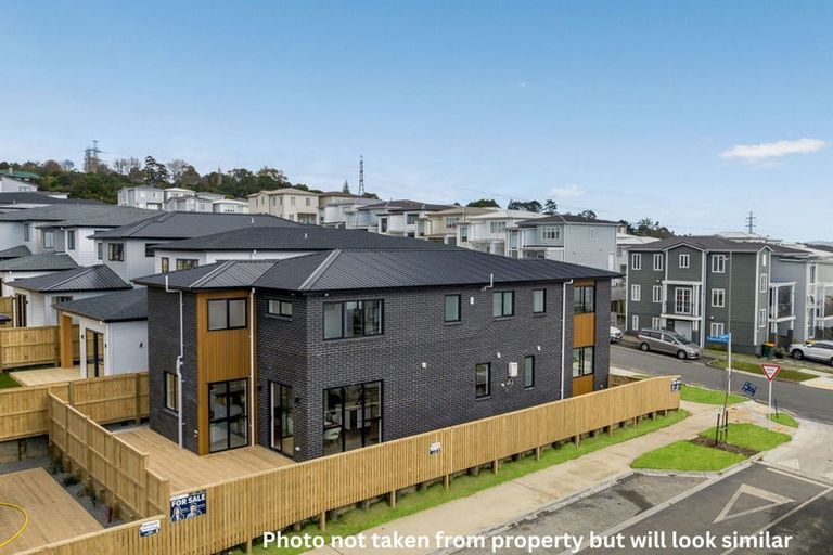 Photo of property in 3 Sagitta Drive, Flat Bush, Auckland, 2019