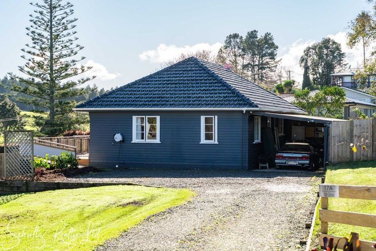 Photo of property in 17a Ash Street, Maungaturoto, 0520