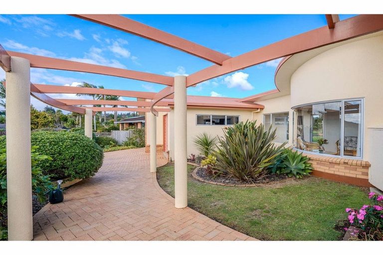 Photo of property in 105 Kemp Road, Kerikeri, 0230