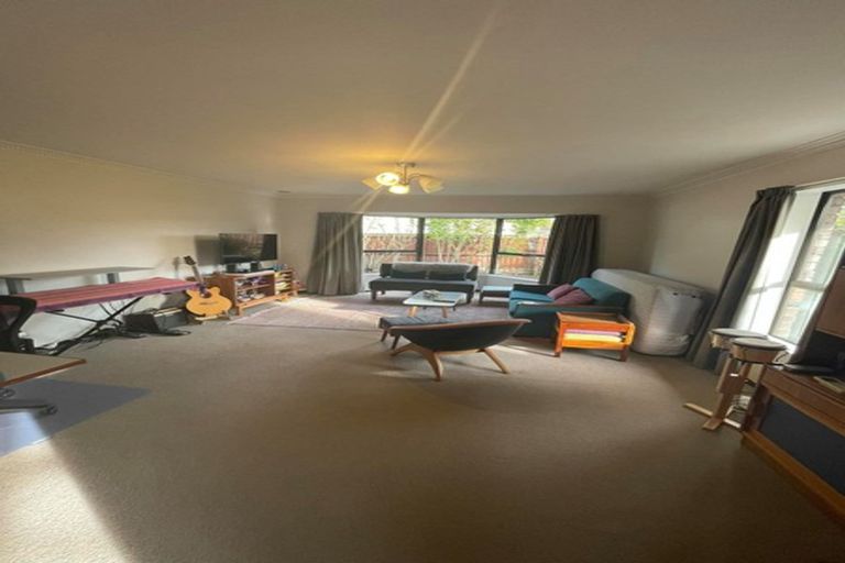 Photo of property in 11 Muir Avenue, Halswell, Christchurch, 8025