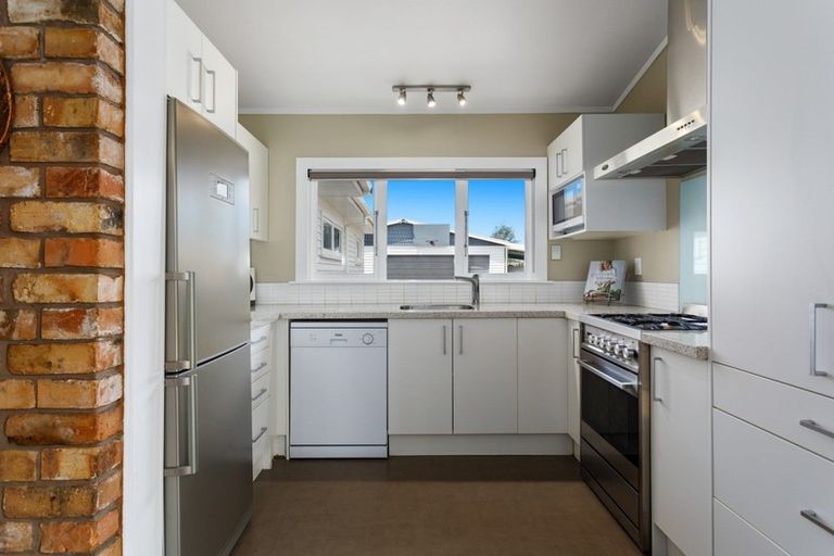 Photo of property in 27 Hawera Street, Whakatane, 3120