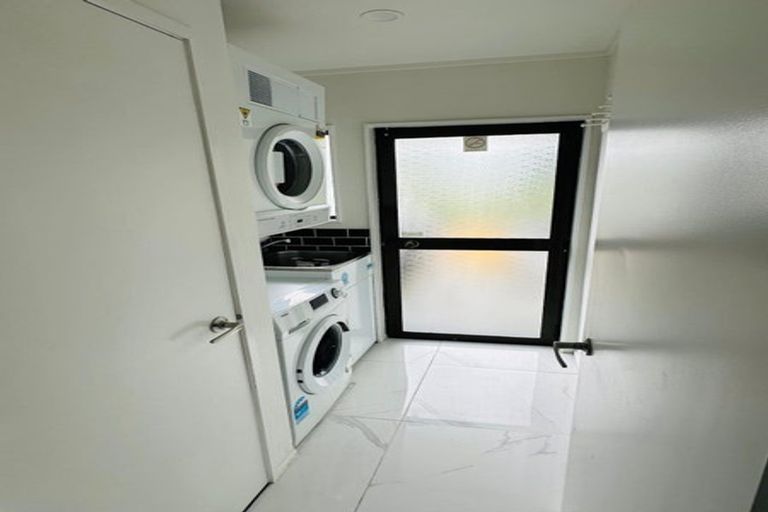 Photo of property in 1/14 Troon Place, Papatoetoe, Auckland, 2025