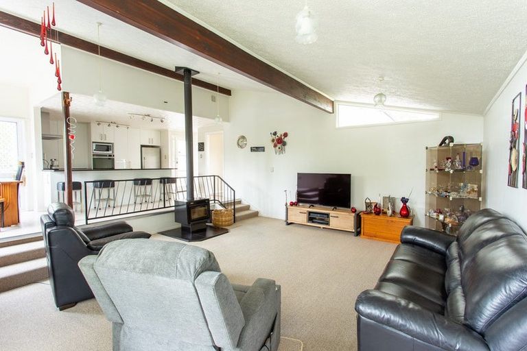 Photo of property in 43 Taverner Street, Carterton, 5713