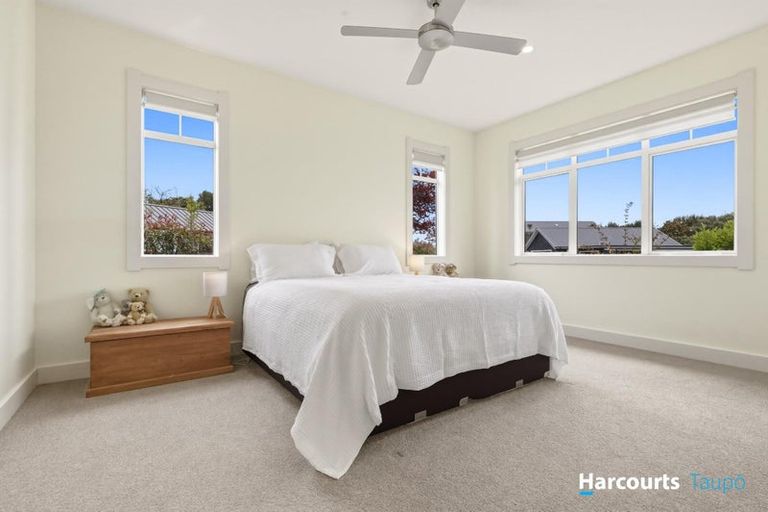 Photo of property in 3 Paulines Way, Wharewaka, Taupo, 3330