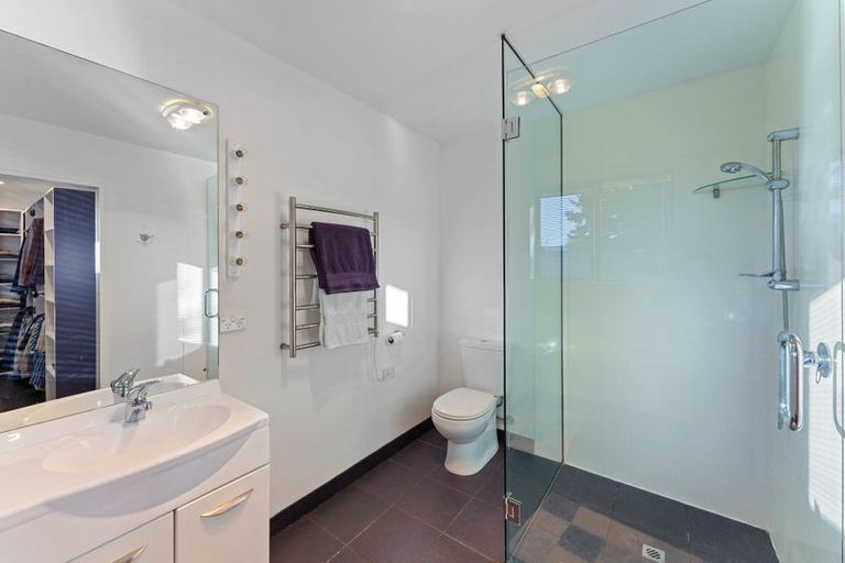 Photo of property in 901 State Highway 1, Te Horo, Otaki, 5581