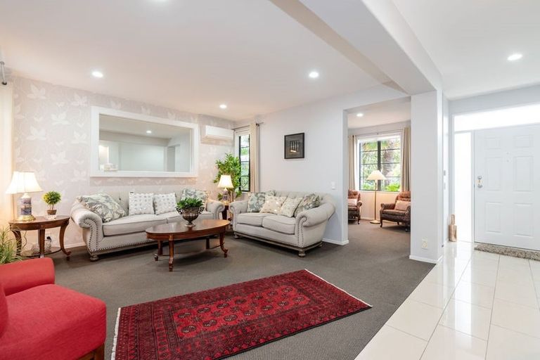 Photo of property in 117 Gracechurch Drive, Flat Bush, Auckland, 2016