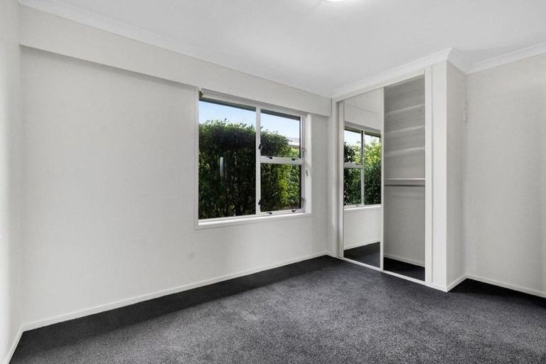 Photo of property in 364 Devon Street East, Strandon, New Plymouth, 4312