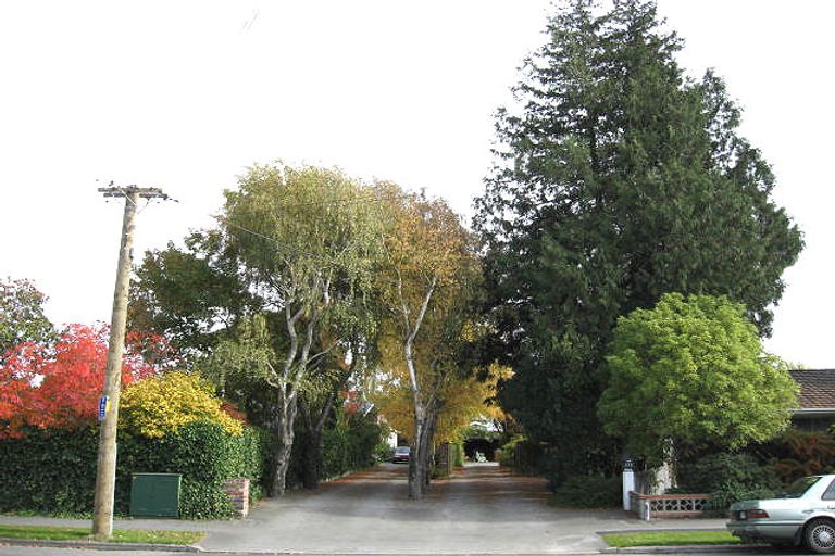 Photo of property in 171 Ilam Road, Ilam, Christchurch, 8041