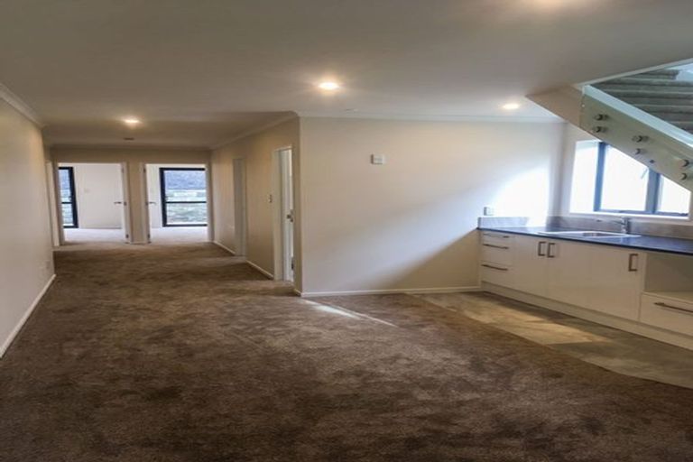 Photo of property in 16 Atalanta Way, Beachlands, Auckland, 2018