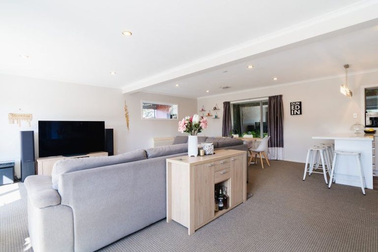 Photo of property in 34 Kinmont Crescent, Kinmont Park, Mosgiel, 9024