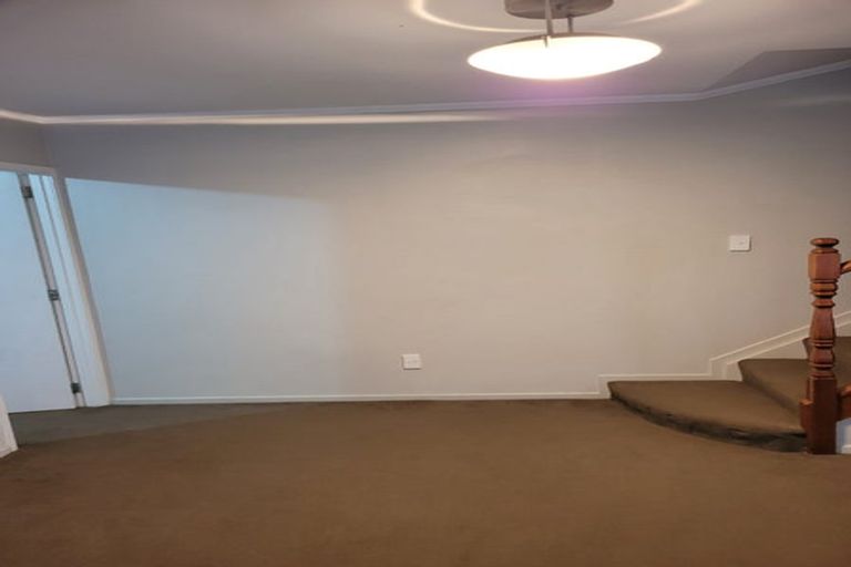 Photo of property in 1/39 Seabrook Avenue, New Lynn, Auckland, 0600