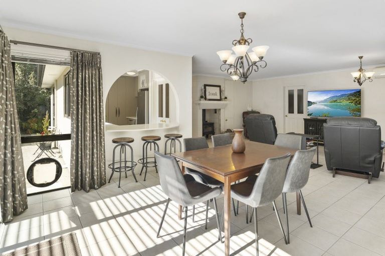 Photo of property in 2 Mccrae Street, Wakefield, 7025