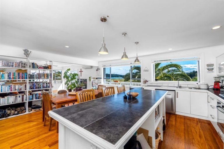 Photo of property in 3 Lichen Grove, Russell, 0272