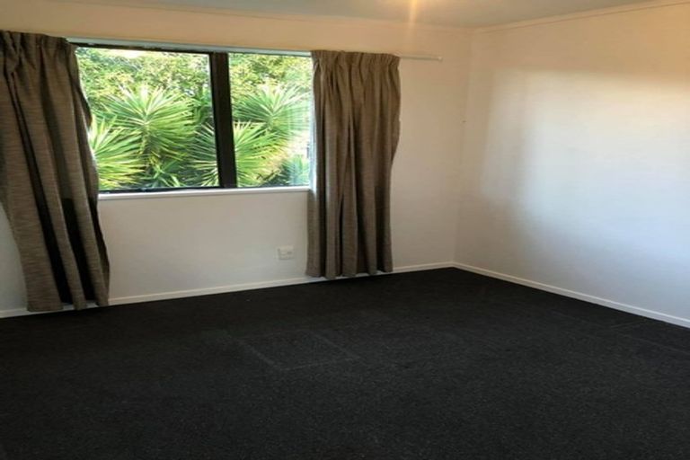 Photo of property in 43a Lyn Grove, Papamoa Beach, Papamoa, 3118