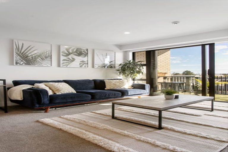 Photo of property in 205/38d Fraser Avenue, Northcote, Auckland, 0627