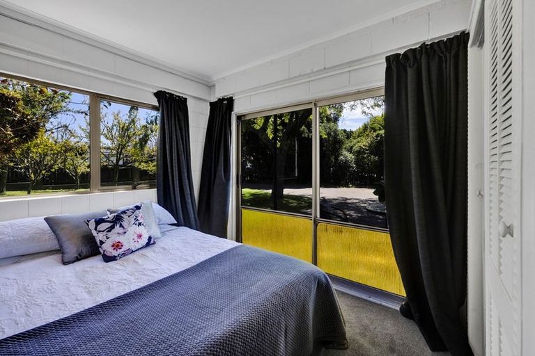 Photo of property in 86 Blake Street, Waitara, 4320