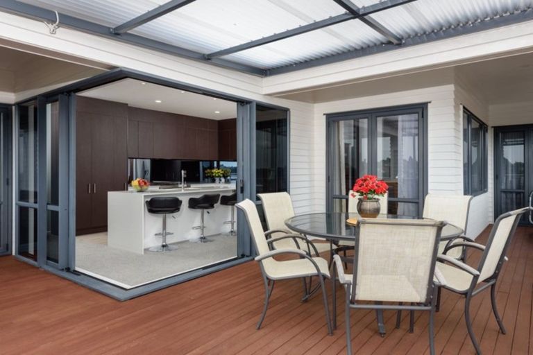 Photo of property in 16 Sterling Gate Drive, Bethlehem, Tauranga, 3110