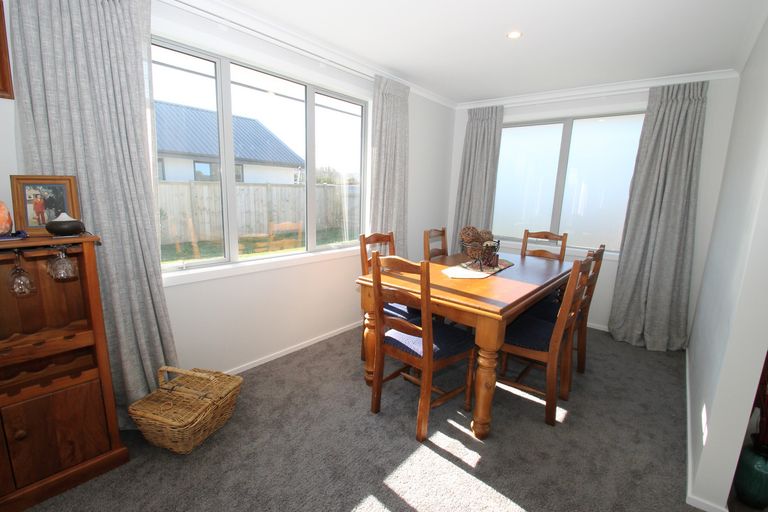 Photo of property in 107 Wingatui Road, Mosgiel, 9024