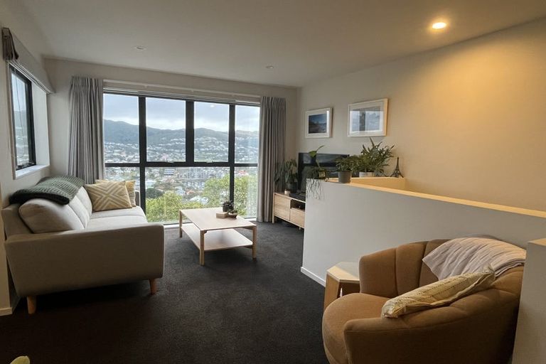 Photo of property in 2/69 Sheridan Terrace, Johnsonville, Wellington, 6037