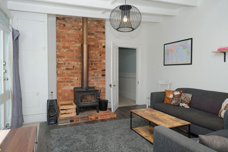 Photo of property in 17 Helena Street, Forbury, Dunedin, 9012